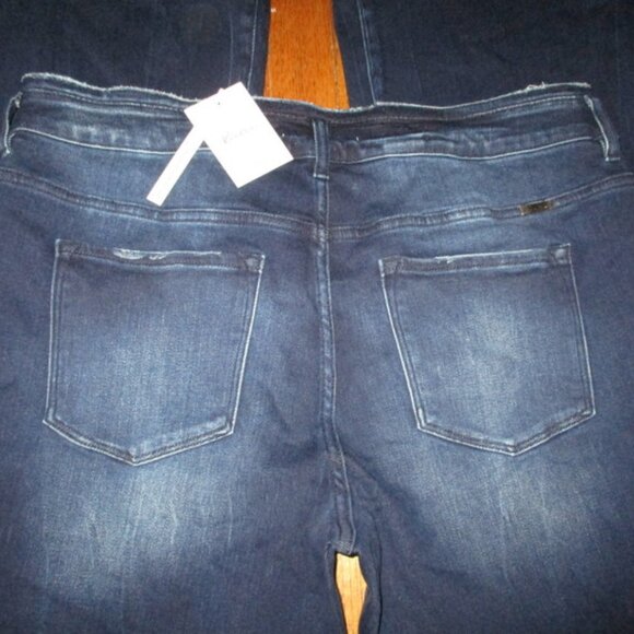KanCan Hi-Rise Super Flare Jeans NWT - Picture 10 of 11